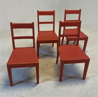 Gør det nemmere for dig selv og lej borde og stole til dine arrangementer